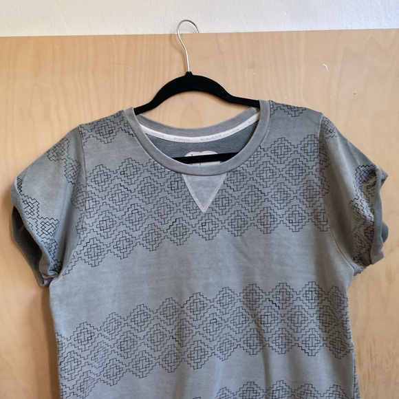 Drake General Store | Shared Brand Cotton Sweat-tee S - Picture 2 of 7